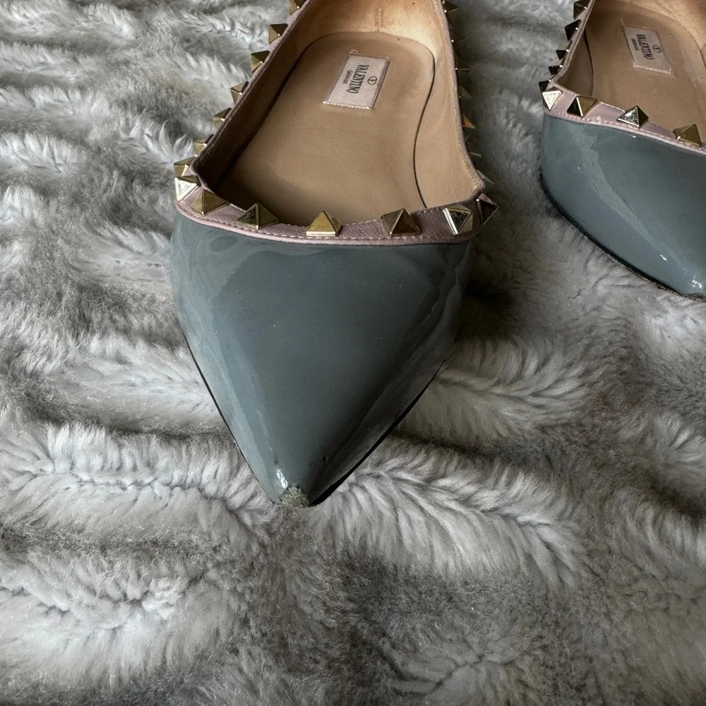 Valentino Rockstud Flats - Picture 8 of 9